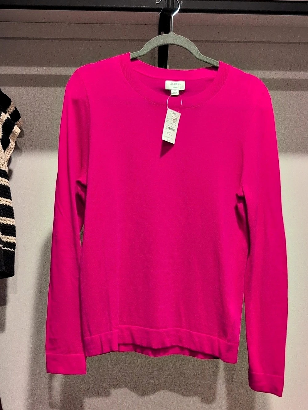 J.Crew Classic Tee Cotton Long Sleeve in Pink Size Medium NWT